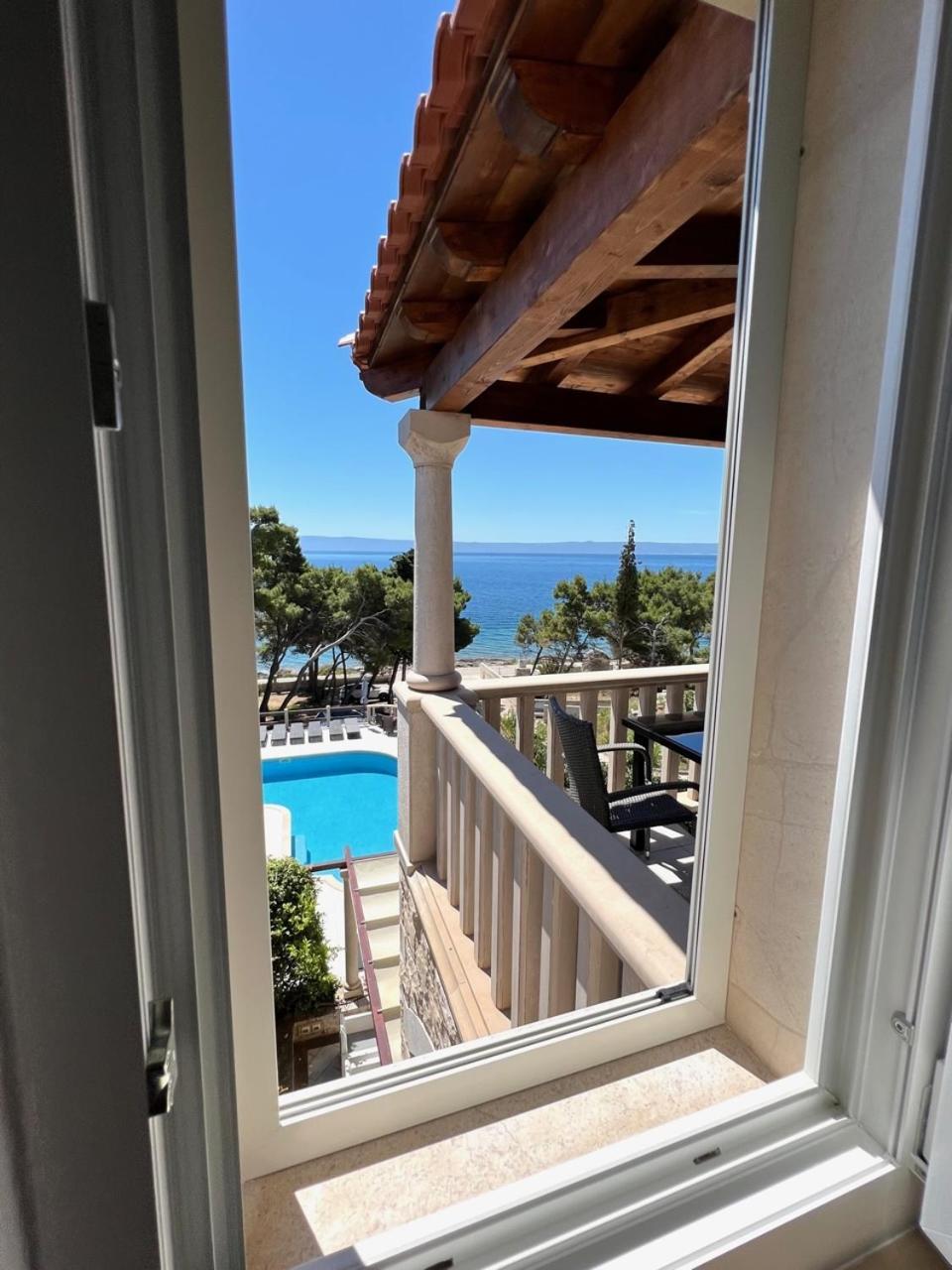 Vila Vera Seafront Apartments Sumartin Bagian luar foto